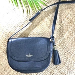 Kate Spade black crossbody purse with large tassel